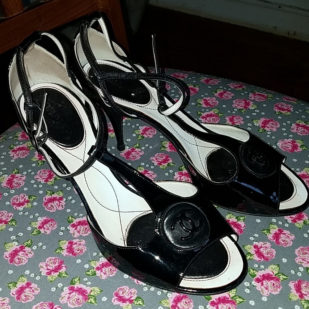 CHANEL Black and White Heels